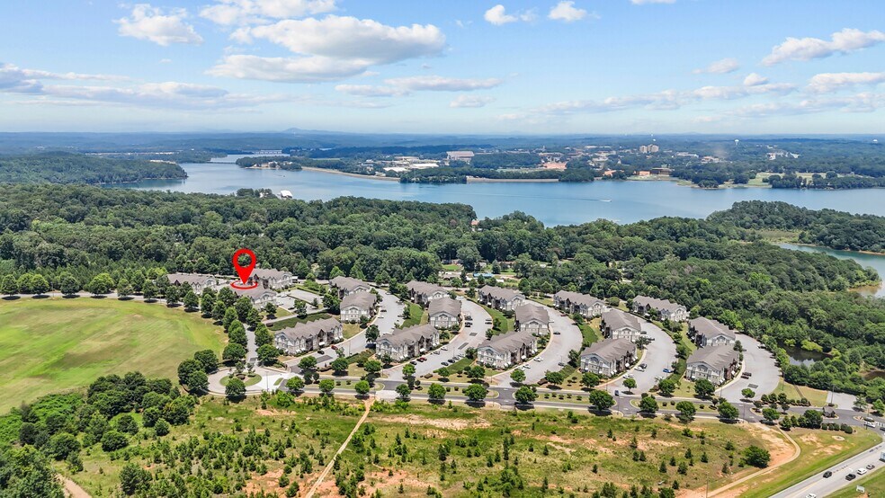 Building Photo - 1613 Muscovy Way