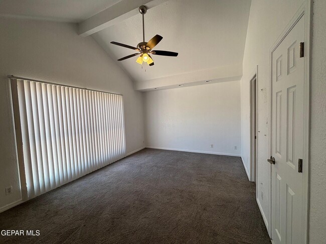 Building Photo - 7660 Le Conte Dr