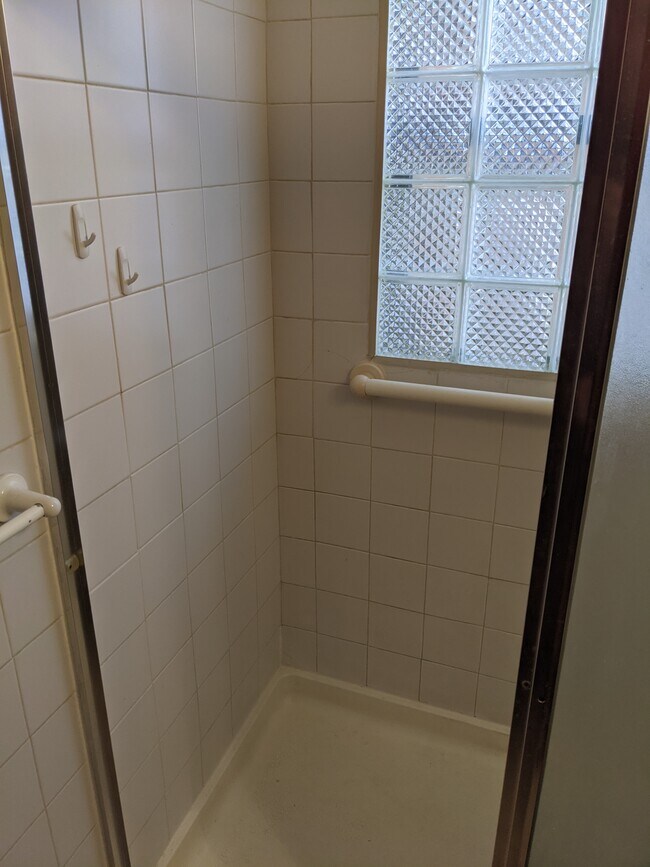 Main Level Bath Room - 2227 N Grand Ave