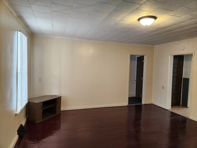 Bedroom 2 - 419 Olmstead St