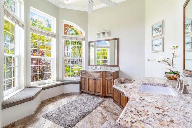 Building Photo - Seabird Villa