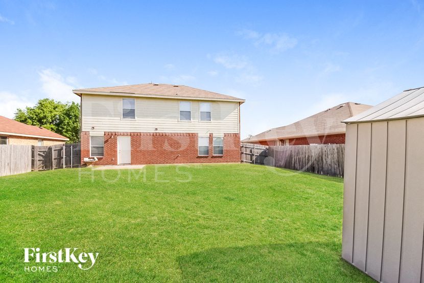 Building Photo - 2809 Spencer Cir