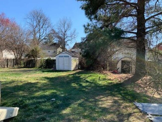 Building Photo - 3 bed 2 bath in Henrico! Yard, Central HVAC, laundry, great neighborhood!