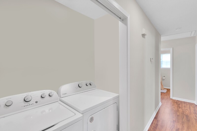 Building Photo - 1216 Eagle Ridge Dr