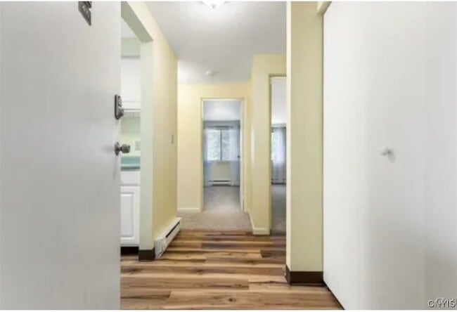 Building Photo - 471 Idlewood Blvd