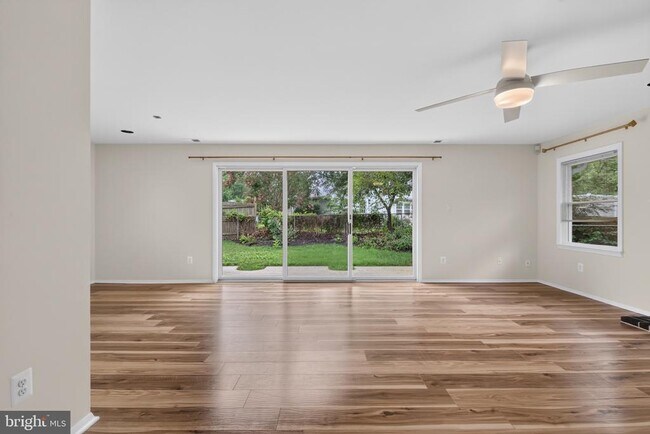 Building Photo - 4214 Penner Ln