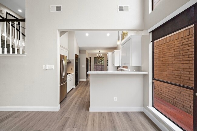 Building Photo - 1631 Gingerleaf Ln