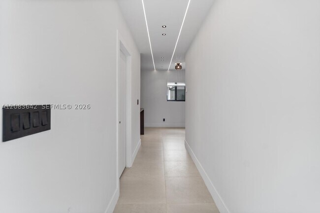 Building Photo - 401 NW 81st St.