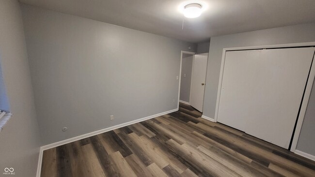 Building Photo - 6203 E 11th St