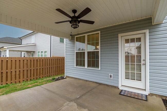 Building Photo - 453 Arrowwood Dr