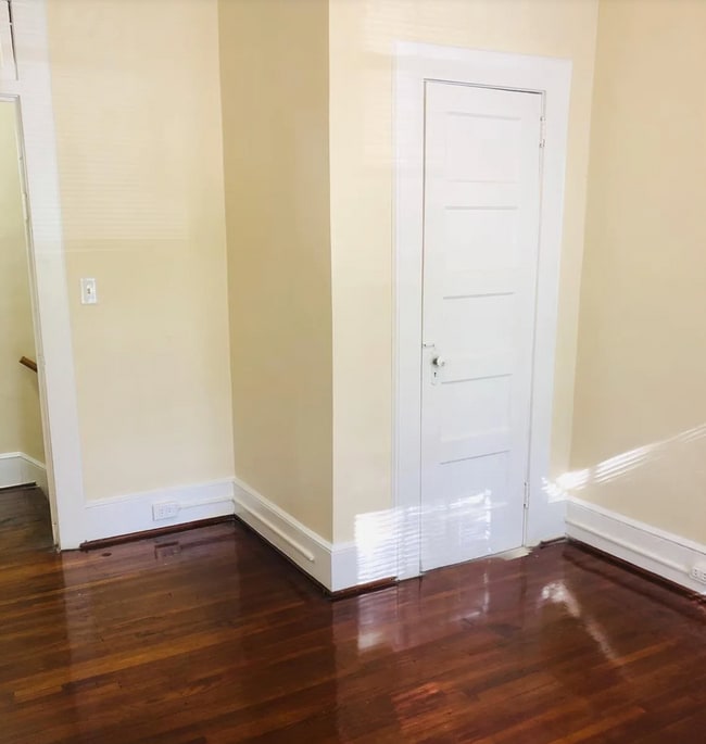 Building Photo - Pre-Leasing for the 26-27 School Year! - A...
