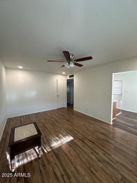 Building Photo - 2136 E Betty Elyse Ln