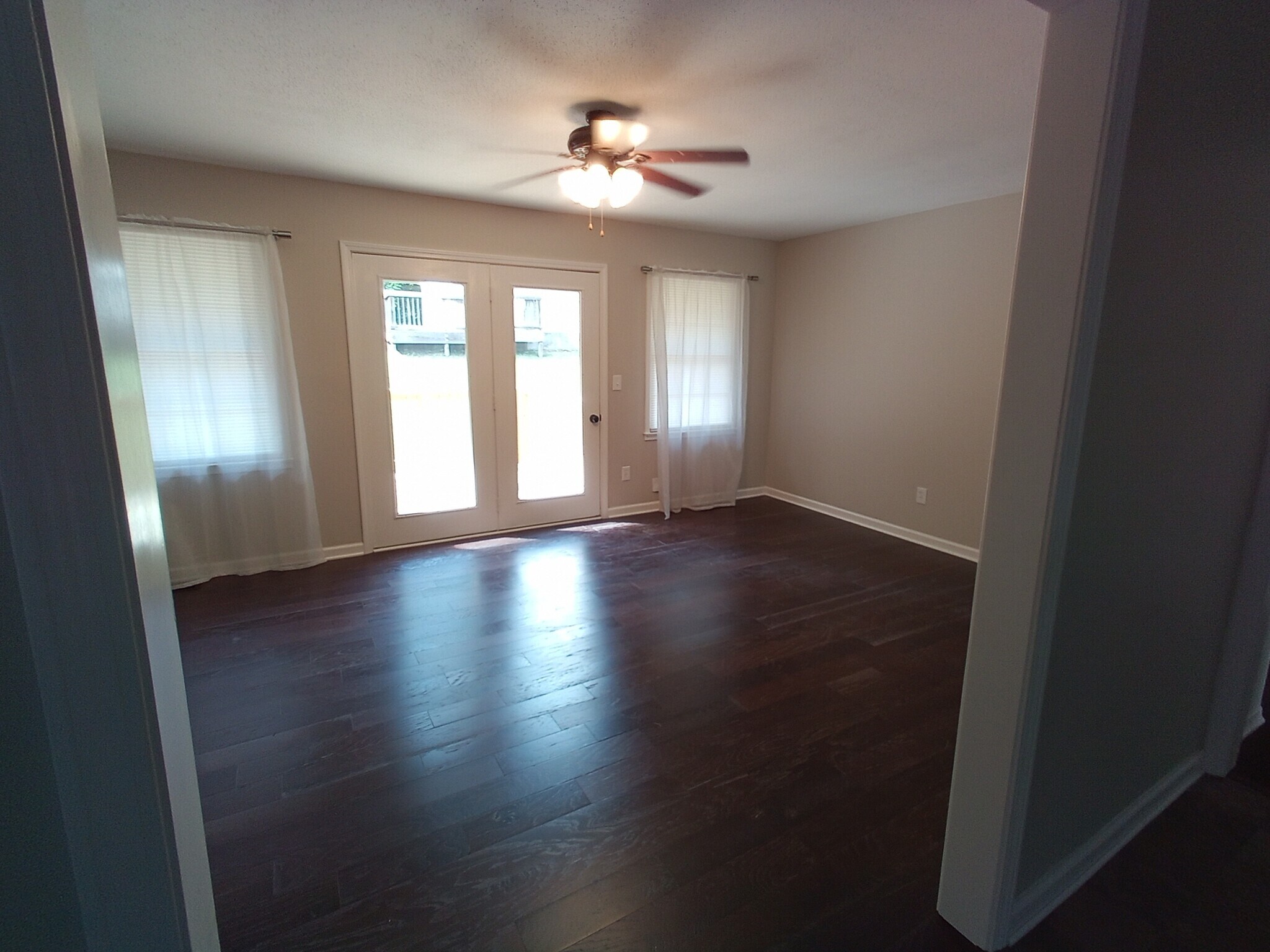 Den - 4306 Tucson Dr