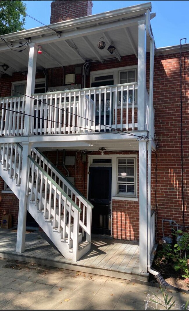 Building Photo - 3501 Hanover Ave