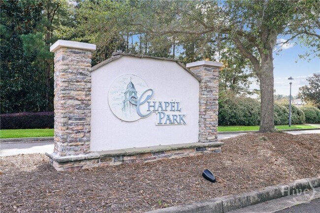 Building Photo - 6 Chapel Lake N