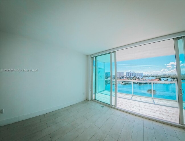 Building Photo - 400 Sunny Isles Blvd