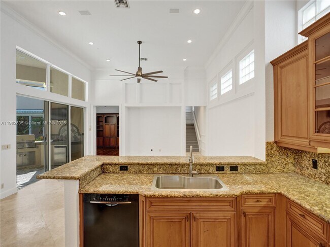 Building Photo - 16291 Bristol Pointe Dr