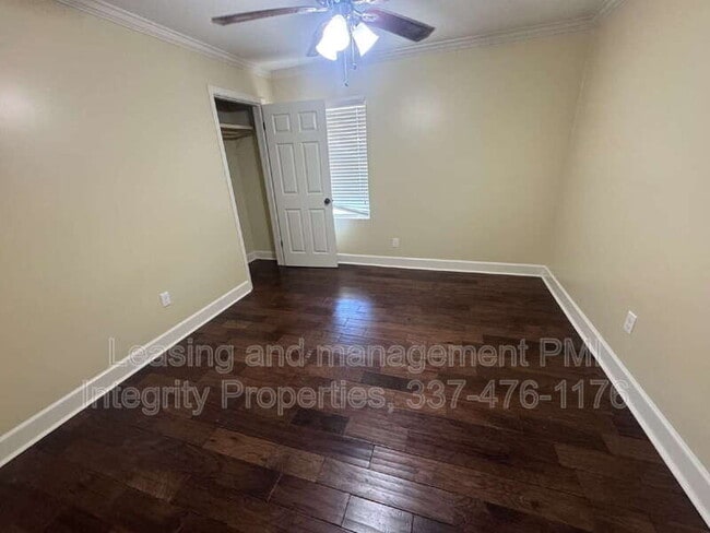 Building Photo - 834 Vatican Rd