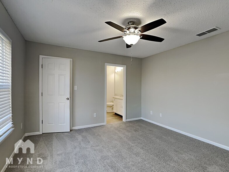 Building Photo - 1315 Osprey Way