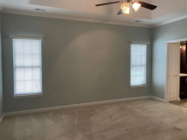 Building Photo - Three Bedroom Ranch Home With Deeded Boat ...