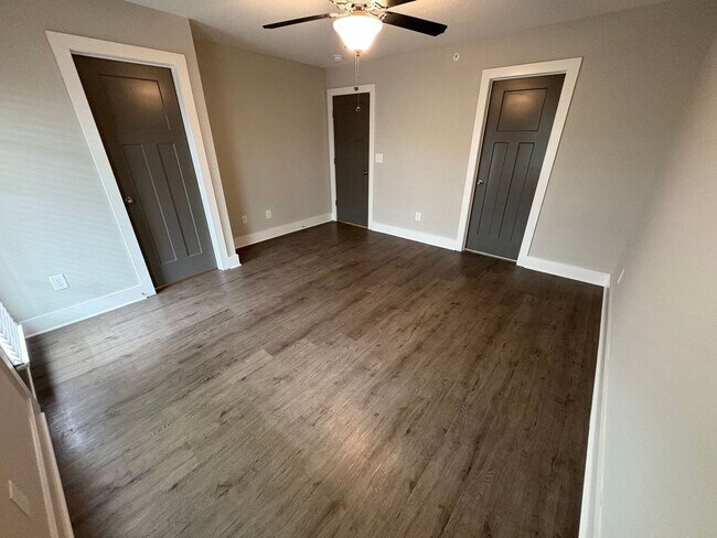 Building Photo - NEW CONSTRUCTION! NOW LEASING FOR SUMMER 2026!