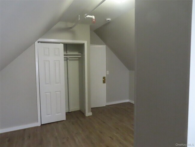 Building Photo - 54 2nd Ave