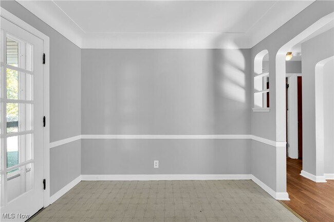 Building Photo - 4061 Verona Rd