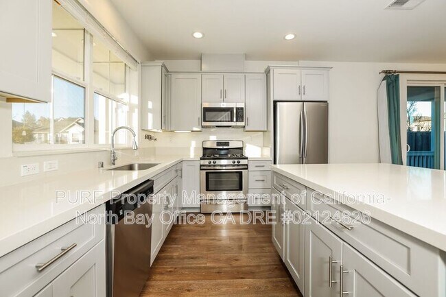 Building Photo - 2976 Bay Village Ave