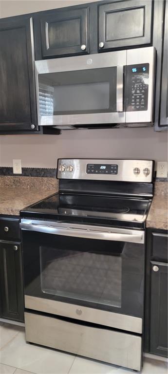 Building Photo - 99 Sandberg Way