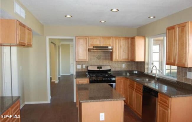 Building Photo - 6301 Jebel Way