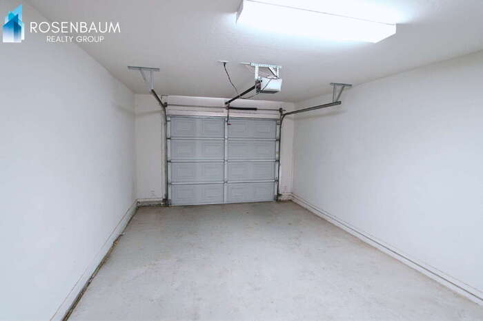 Building Photo - 15547 S Moon Valley Rd