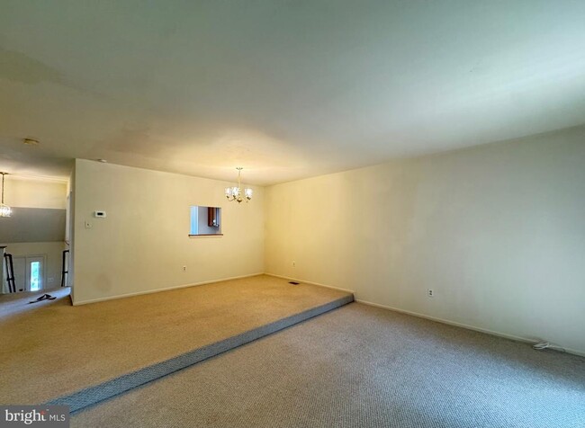 Building Photo - 4711 Leyden Way