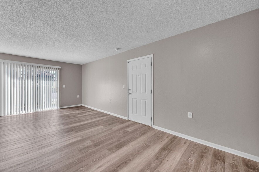 Interior Photo - SUN RIVER