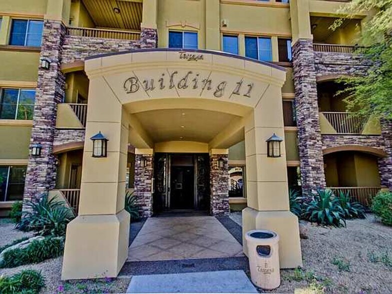 Building Photo - 5450 E Deer Valley Dr