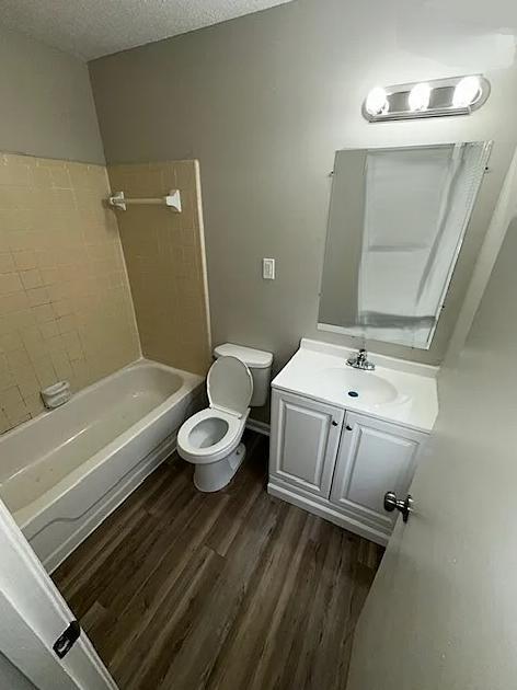Building Photo - 6167 Lacewood Cove