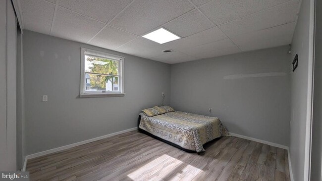 Building Photo - 922 Petinot Pl