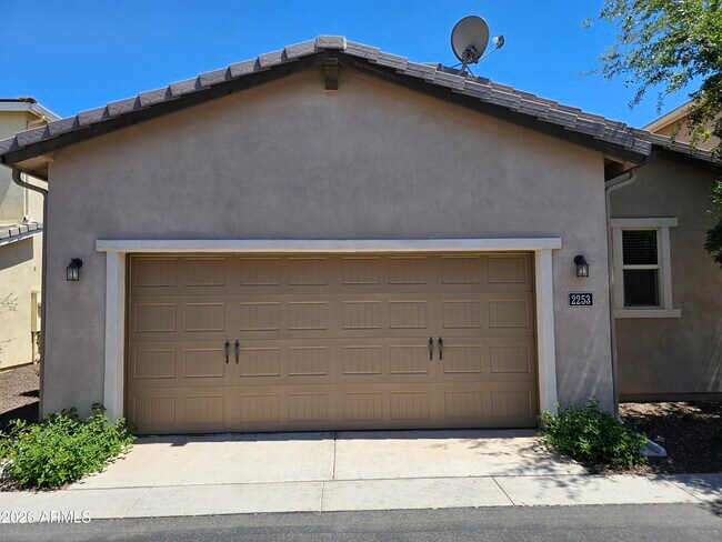 Building Photo - 2253 S Wallrade Ln