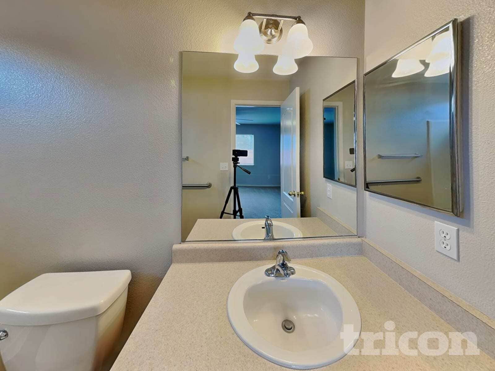 Building Photo - 18296 Lanceleaf Ct