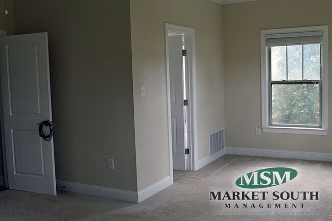 Building Photo - MOSSWOOD PLANTATION SUBDIVISION.- HWY 17 BTWN BERWICK & 204