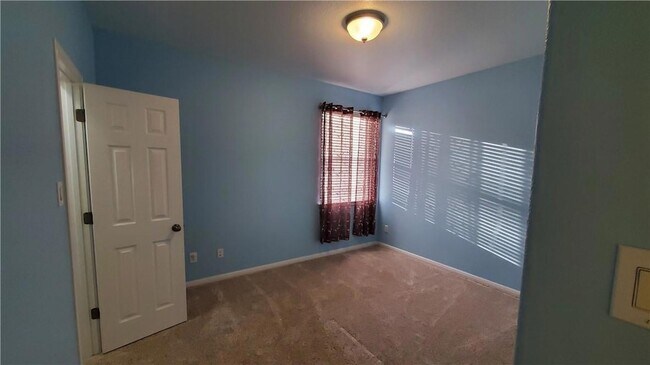 Building Photo - 9421 Lisi Anne Dr