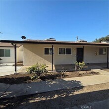 Building Photo - 8371 Bennett Ave
