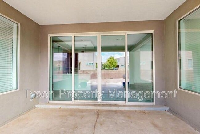 Building Photo - 6316 Vista del Bosque Dr