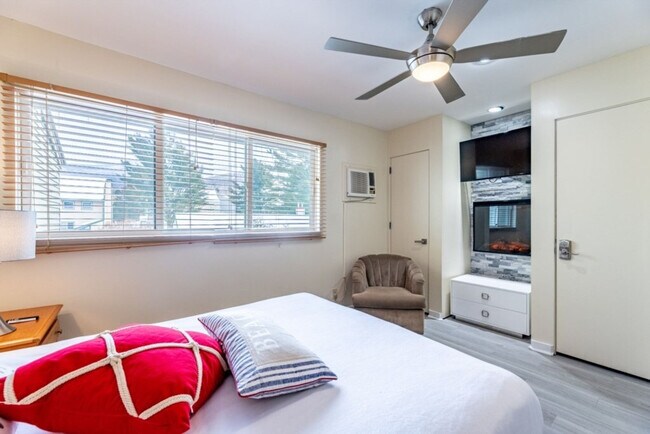 Building Photo - 4323 VT-108