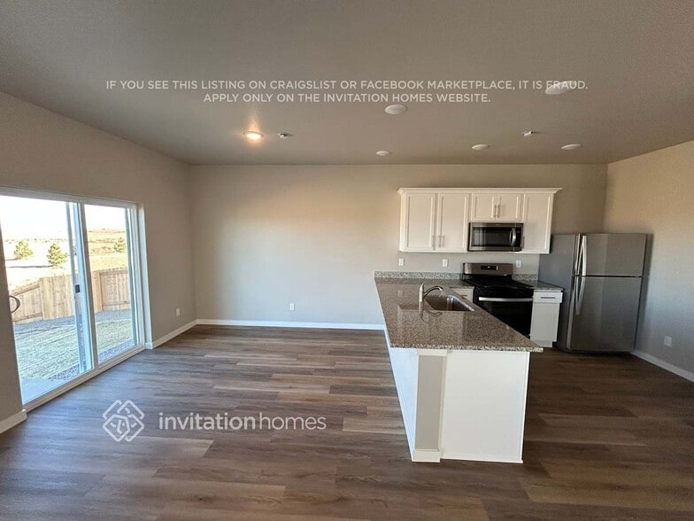 Building Photo - 7449 Slate Pl