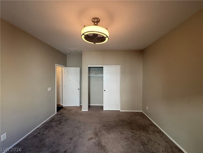 Building Photo - 43 Heathrow Lake Ave