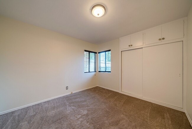Building Photo - Beautiful Rancho Palos Verdes Home