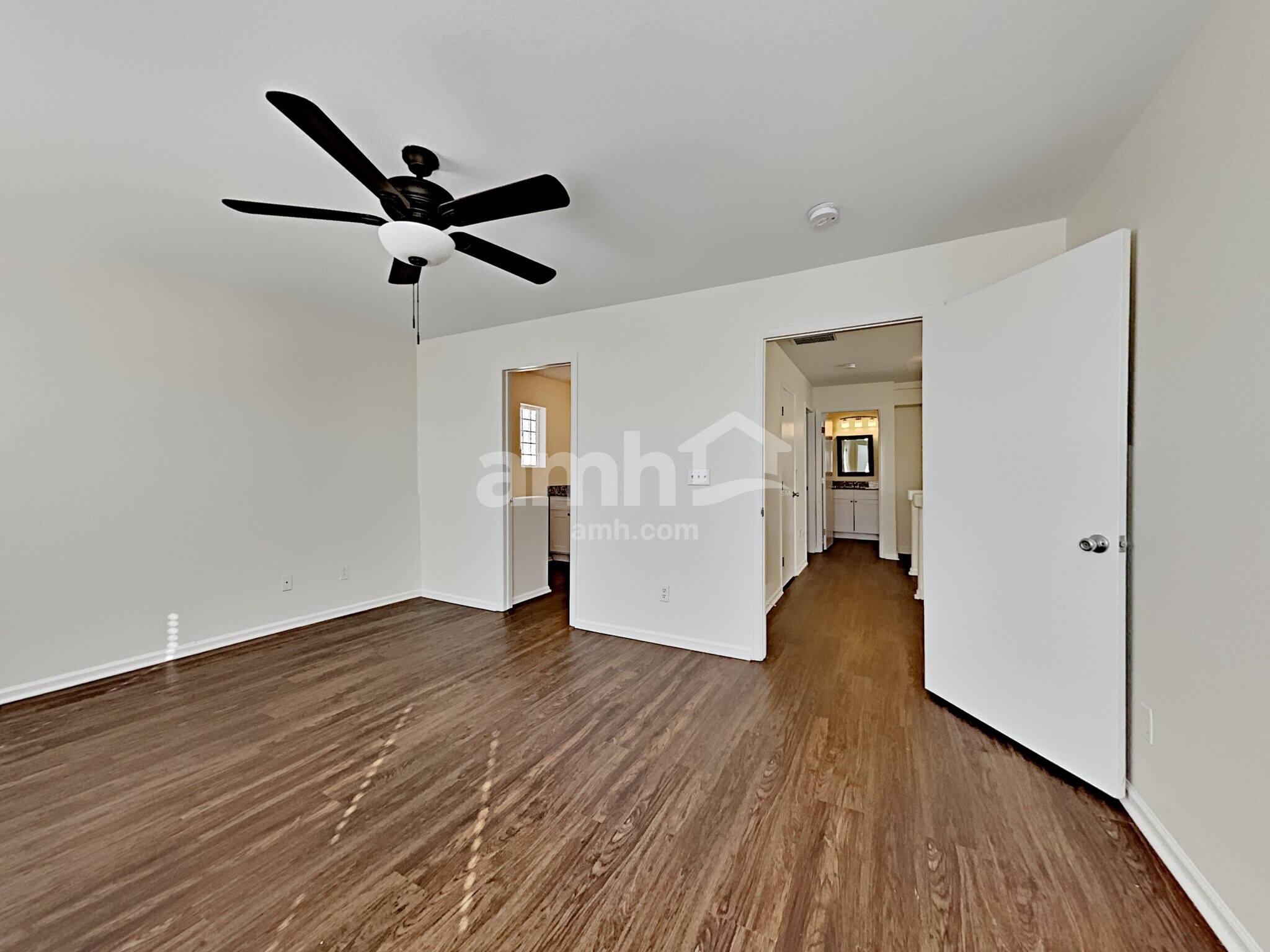 Building Photo - 18835 Burlington Pl