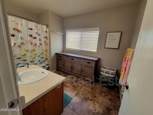 Building Photo - 10841 E Forge Cir