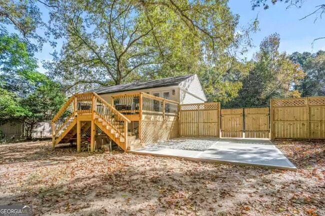 Building Photo - 6741 Gano Dr