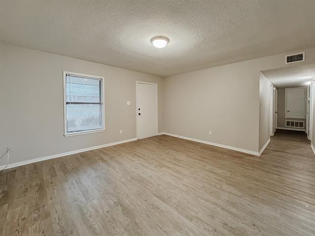 Building Photo - 102 Hullum Dr